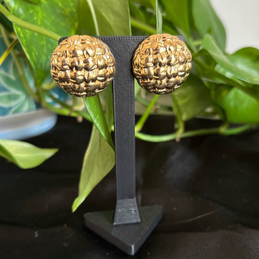 GIVENCHY Vintage Basket Weave Earrings
